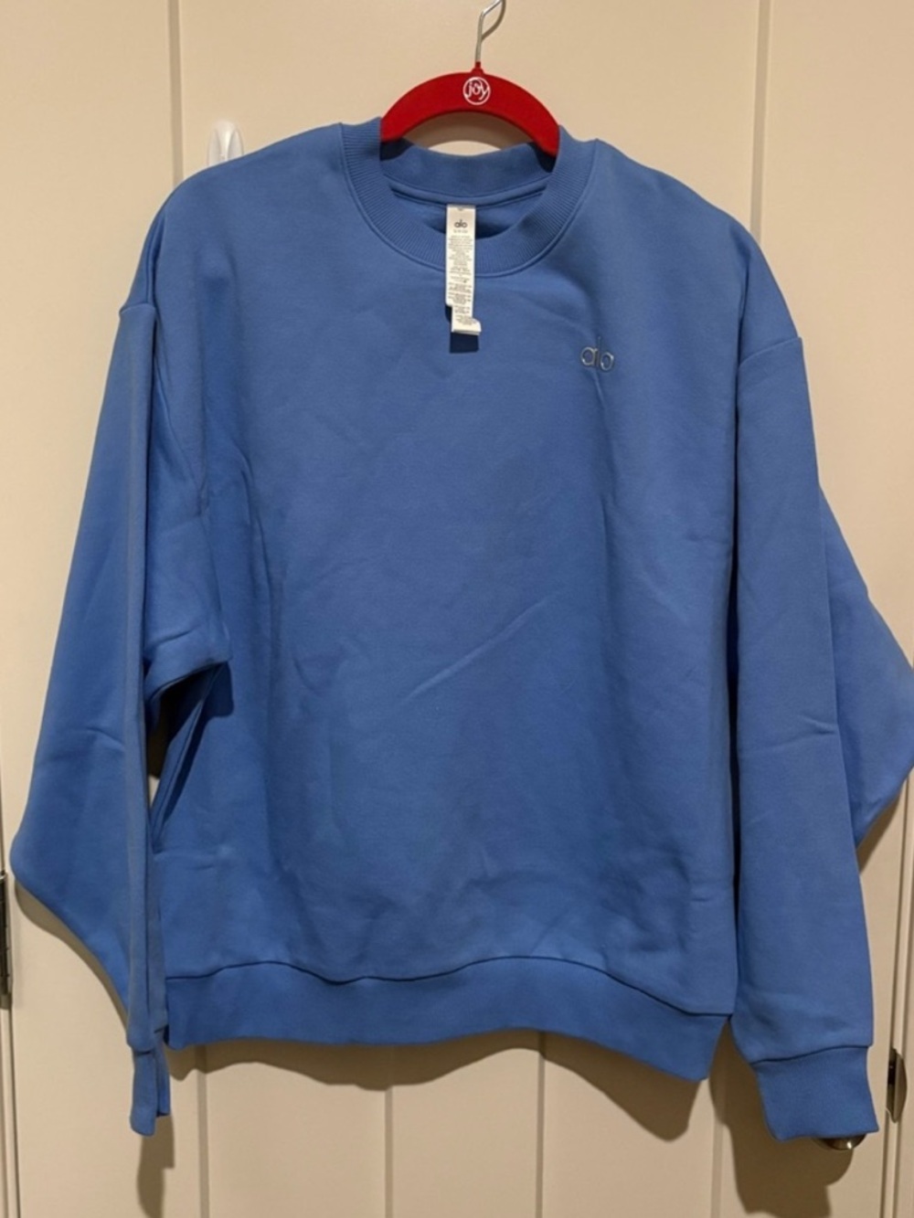 ALO Yoga Crystal Clear Blue Crewneck Sweatshirt